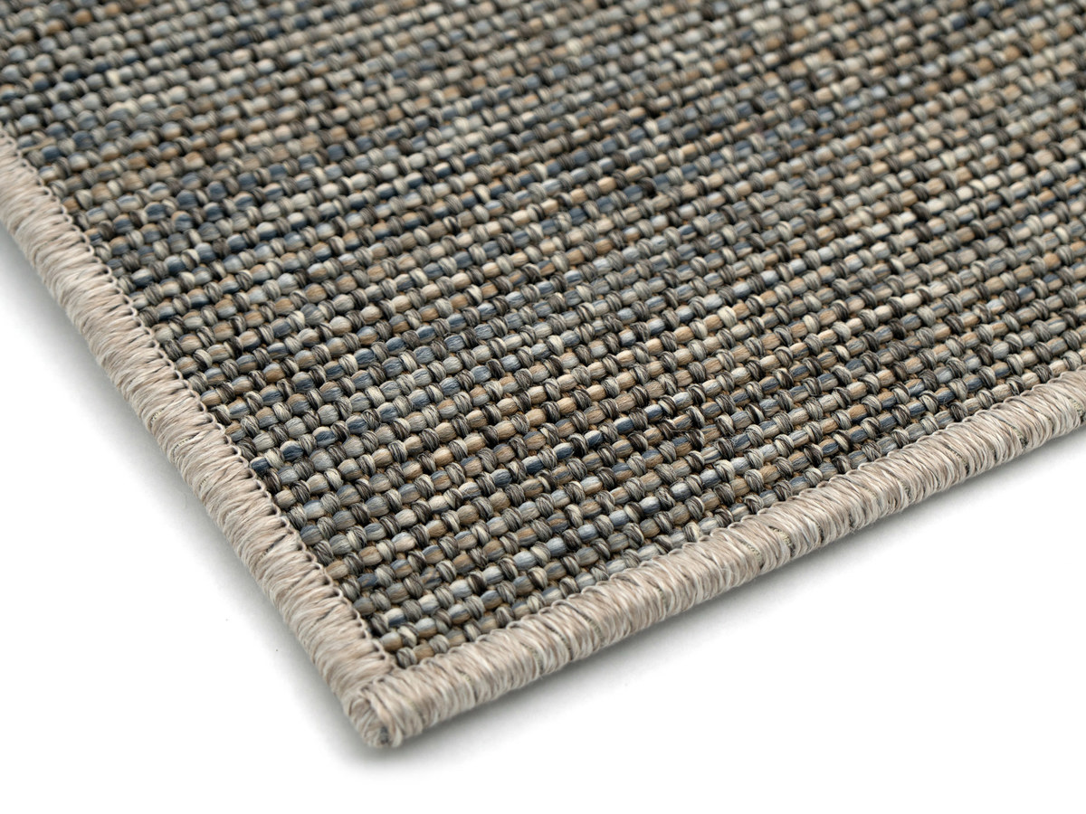 Valencia3470multilockoutdoor12